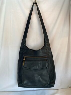 Fossil Black Leather Shoulder Bag with Front Zip Pocket
